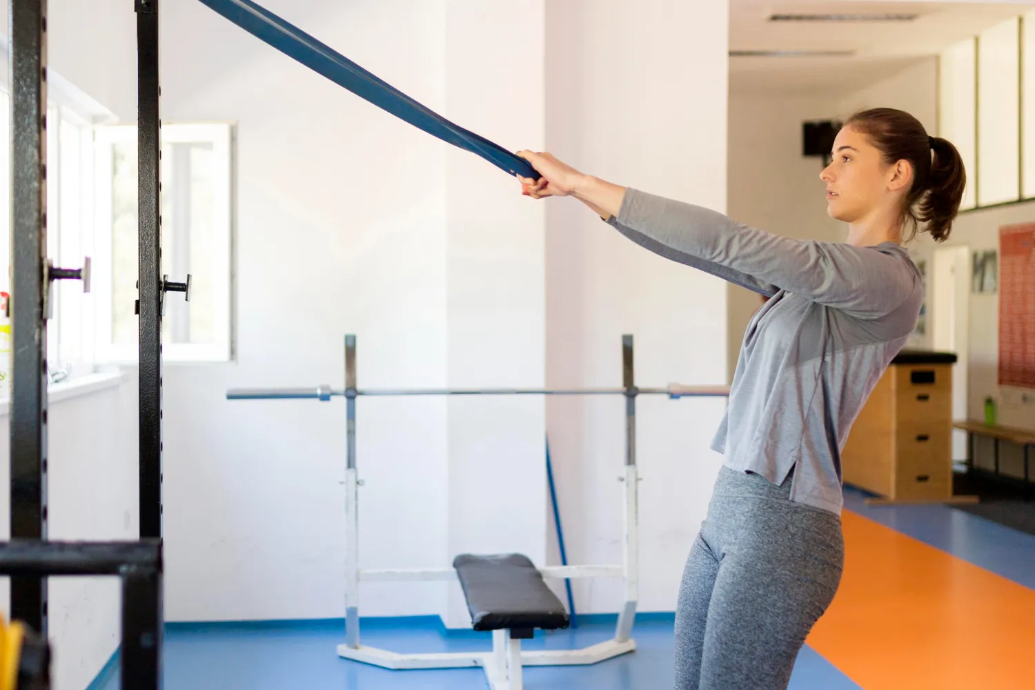 Back workout at home without equipment for beginners